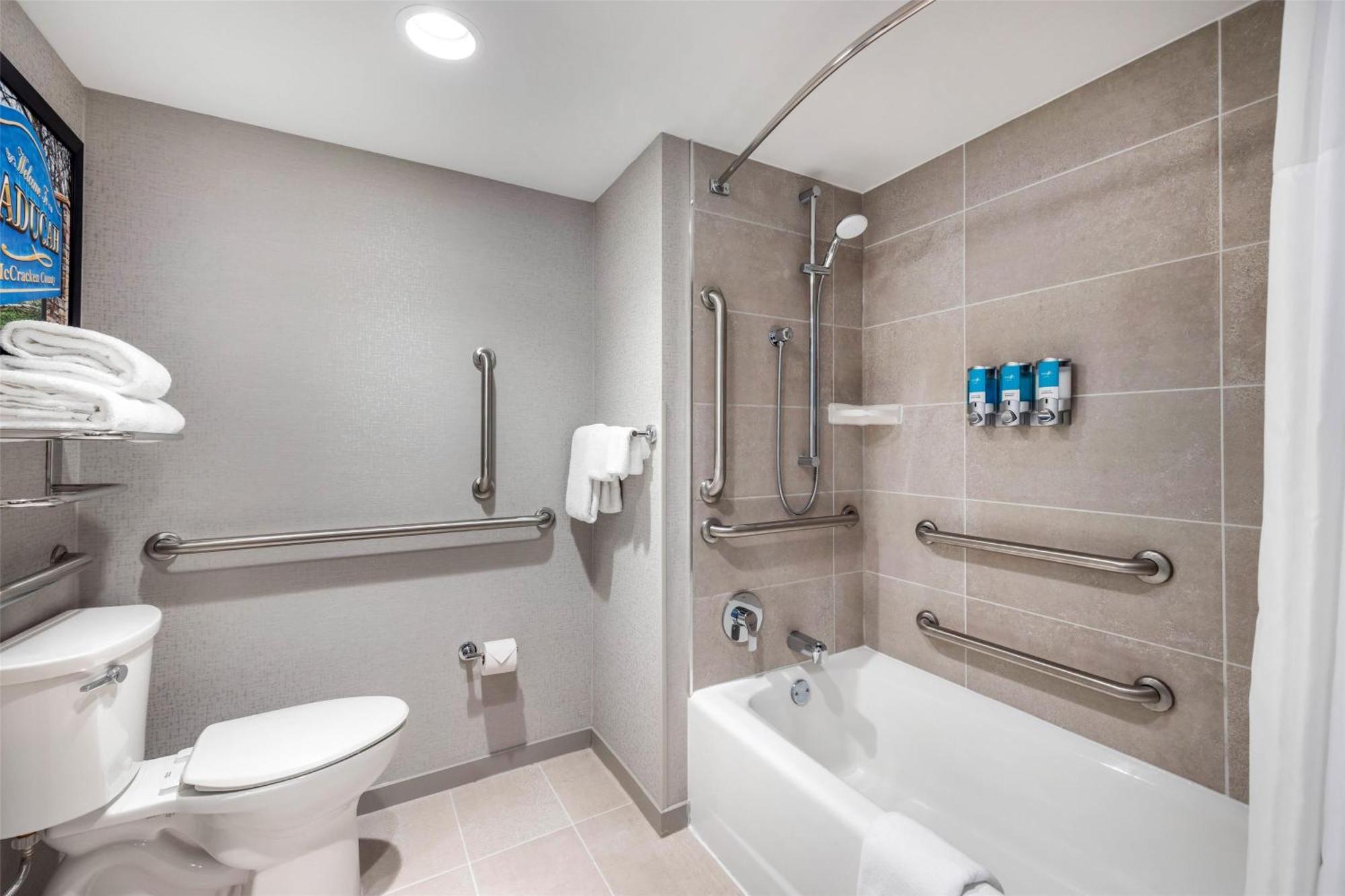 Hotel Drury &