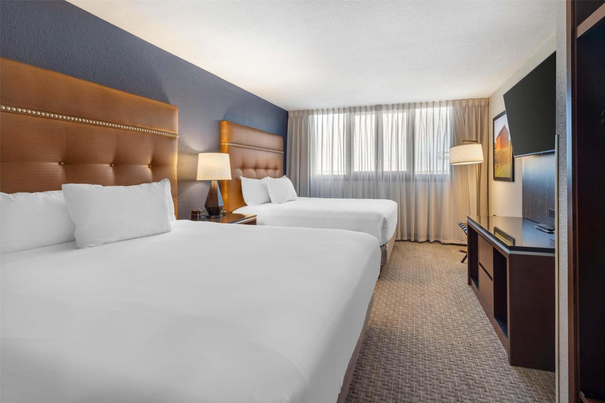 Drury & Hotel 3*