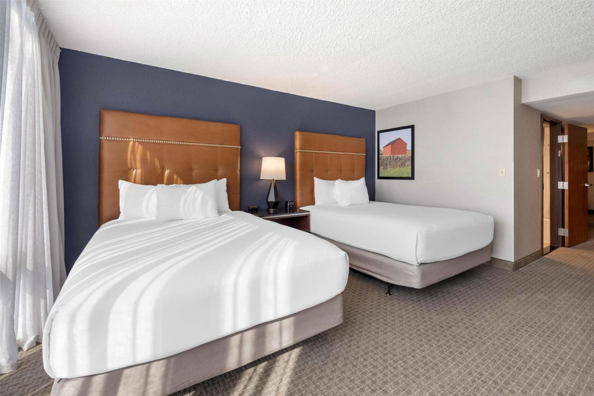 Drury & Hotel
